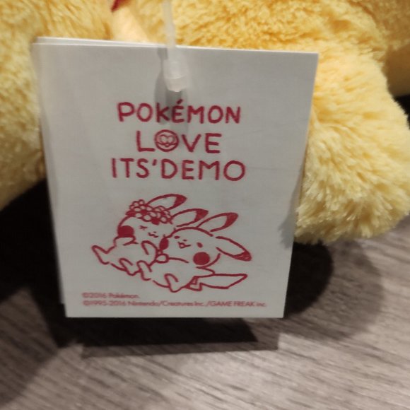 2016 IT'S DEMO pokemon pikachu pair plushies pillow cushion - Picture 2 of 2